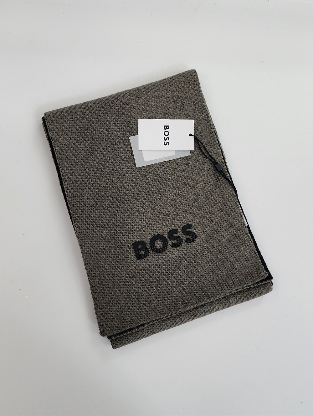 BOSS by HUGO BOSS Wool-Blend Knit Scarf Green-Black Business Casual 8"x 69"